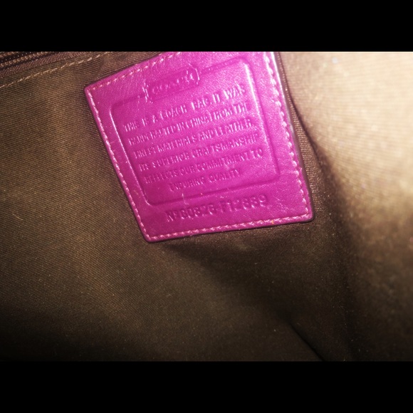 Coach Legacy Signature Tote Bag - Picture 2 of 3